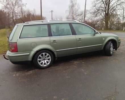 Зеленый Фольксваген Пассат, объемом двигателя 1.9 л и пробегом 392 тыс. км за 3400 $, фото 5 на Automoto.ua