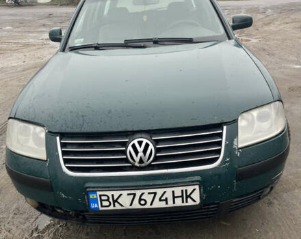 Зелений Фольксваген Пассат, об'ємом двигуна 1.9 л та пробігом 280 тис. км за 3500 $, фото 2 на Automoto.ua