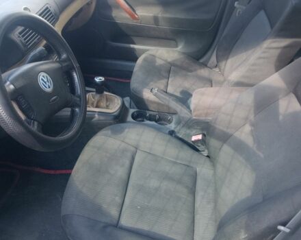 Зеленый Фольксваген Пассат, объемом двигателя 2.5 л и пробегом 355 тыс. км за 2300 $, фото 5 на Automoto.ua