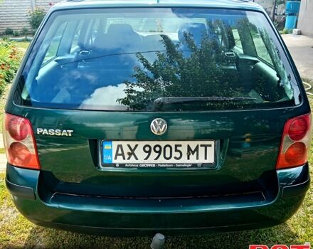 Зеленый Фольксваген Пассат, объемом двигателя 1.6 л и пробегом 338 тыс. км за 4850 $, фото 1 на Automoto.ua