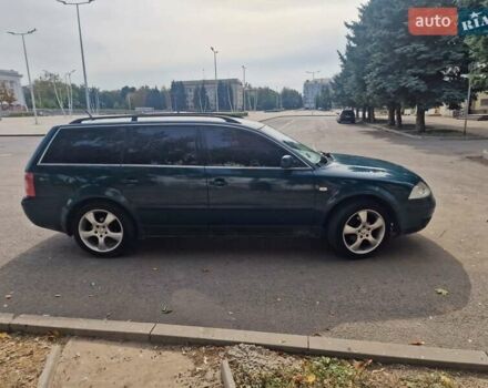 Зеленый Фольксваген Пассат, объемом двигателя 1.9 л и пробегом 350 тыс. км за 3357 $, фото 1 на Automoto.ua