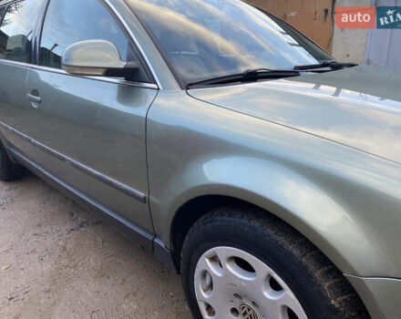 Зелений Фольксваген Пассат, об'ємом двигуна 1.9 л та пробігом 360 тис. км за 4000 $, фото 1 на Automoto.ua