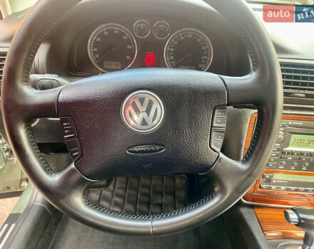 Зеленый Фольксваген Пассат, объемом двигателя 1.78 л и пробегом 191 тыс. км за 5950 $, фото 39 на Automoto.ua