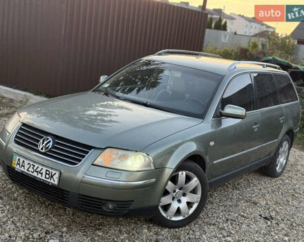 Зелений Фольксваген Пассат, об'ємом двигуна 2.77 л та пробігом 176 тис. км за 3850 $, фото 1 на Automoto.ua
