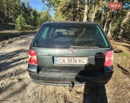Зеленый Фольксваген Пассат, объемом двигателя 2.5 л и пробегом 300 тыс. км за 4400 $, фото 6 на Automoto.ua