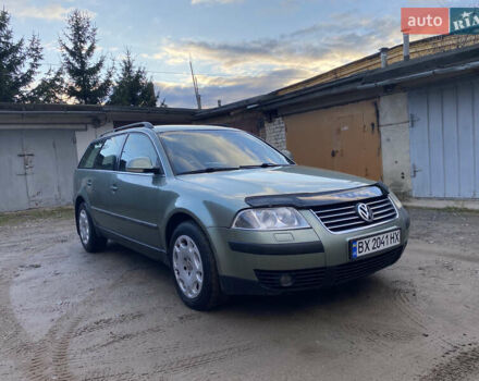 Зелений Фольксваген Пассат, об'ємом двигуна 1.9 л та пробігом 360 тис. км за 4000 $, фото 14 на Automoto.ua