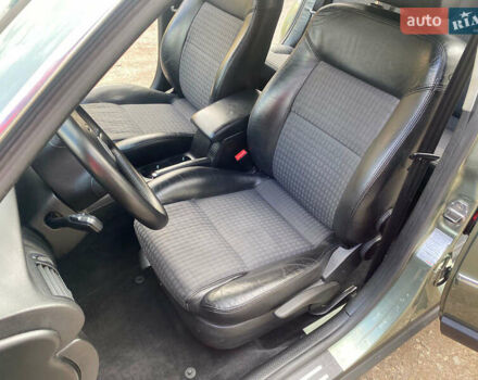 Зеленый Фольксваген Пассат, объемом двигателя 1.78 л и пробегом 191 тыс. км за 5950 $, фото 41 на Automoto.ua