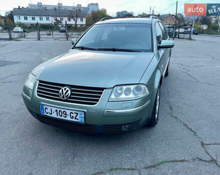 Зеленый Фольксваген Пассат, объемом двигателя 1.78 л и пробегом 191 тыс. км за 5950 $, фото 1 на Automoto.ua