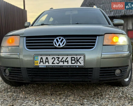 Зелений Фольксваген Пассат, об'ємом двигуна 2.77 л та пробігом 176 тис. км за 3850 $, фото 2 на Automoto.ua