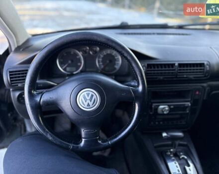 Зеленый Фольксваген Пассат, объемом двигателя 1.9 л и пробегом 267 тыс. км за 4150 $, фото 35 на Automoto.ua