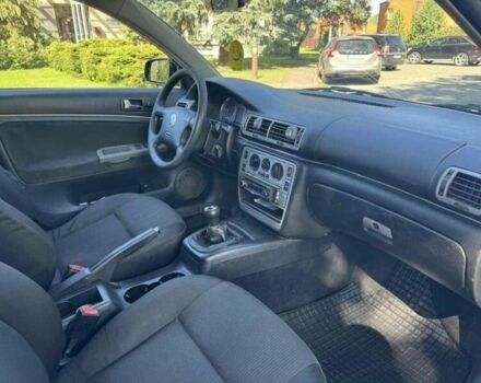 Зеленый Фольксваген Пассат, объемом двигателя 1.9 л и пробегом 273 тыс. км за 1400 $, фото 4 на Automoto.ua