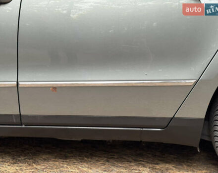 Зеленый Фольксваген Пассат, объемом двигателя 2 л и пробегом 211 тыс. км за 7500 $, фото 68 на Automoto.ua