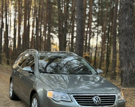 Зеленый Фольксваген Пассат, объемом двигателя 2 л и пробегом 211 тыс. км за 7500 $, фото 9 на Automoto.ua