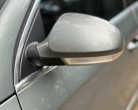 Зеленый Фольксваген Пассат, объемом двигателя 2 л и пробегом 211 тыс. км за 7500 $, фото 62 на Automoto.ua