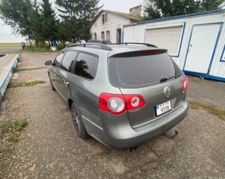 Зеленый Фольксваген Пассат, объемом двигателя 2 л и пробегом 190 тыс. км за 5800 $, фото 3 на Automoto.ua