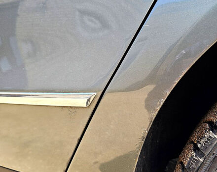 Зелений Фольксваген Пассат, об'ємом двигуна 2 л та пробігом 395 тис. км за 4700 $, фото 11 на Automoto.ua