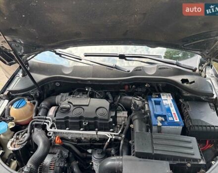 Зеленый Фольксваген Пассат, объемом двигателя 2 л и пробегом 235 тыс. км за 6000 $, фото 8 на Automoto.ua