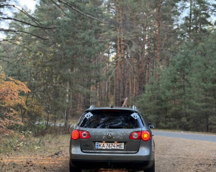 Зеленый Фольксваген Пассат, объемом двигателя 2 л и пробегом 211 тыс. км за 7500 $, фото 52 на Automoto.ua