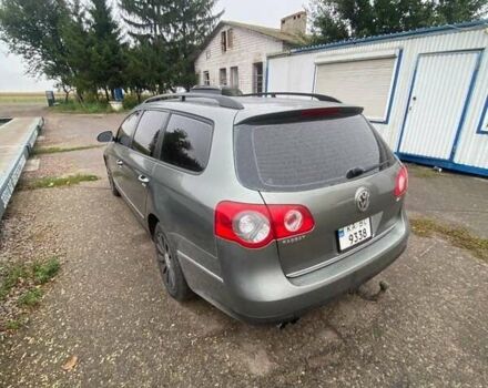 Зелений Фольксваген Пассат, об'ємом двигуна 2 л та пробігом 190 тис. км за 5800 $, фото 2 на Automoto.ua