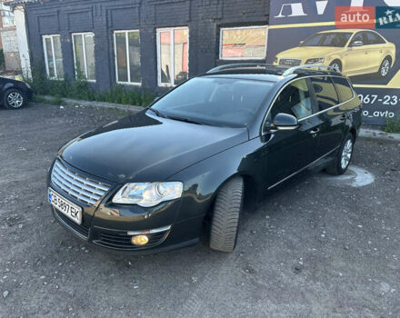 Зелений Фольксваген Пассат, об'ємом двигуна 1.6 л та пробігом 206 тис. км за 6999 $, фото 29 на Automoto.ua