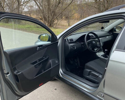 Зеленый Фольксваген Пассат, объемом двигателя 1.4 л и пробегом 266 тыс. км за 6400 $, фото 12 на Automoto.ua