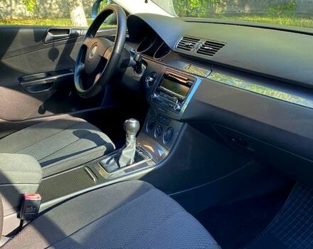 Зеленый Фольксваген Пассат, объемом двигателя 1.4 л и пробегом 256 тыс. км за 6850 $, фото 3 на Automoto.ua