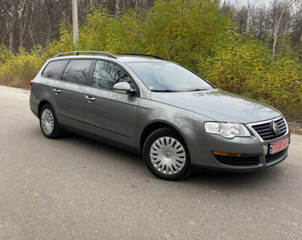 Зеленый Фольксваген Пассат, объемом двигателя 1.4 л и пробегом 266 тыс. км за 6400 $, фото 4 на Automoto.ua