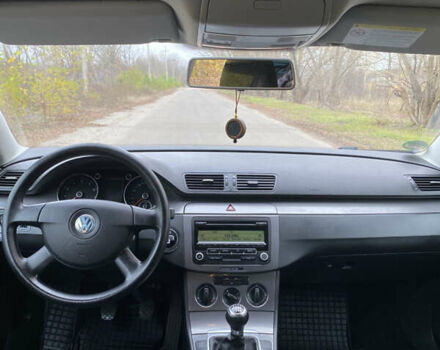 Зеленый Фольксваген Пассат, объемом двигателя 1.4 л и пробегом 266 тыс. км за 6400 $, фото 10 на Automoto.ua