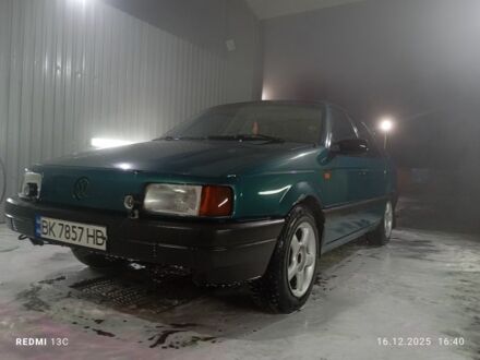 Зеленый Фольксваген Пассат, объемом двигателя 1.9 л и пробегом 450 тыс. км за 1700 $, фото 1 на Automoto.ua