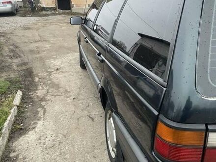 Зелений Фольксваген Пассат, об'ємом двигуна 1.8 л та пробігом 550 тис. км за 1999 $, фото 1 на Automoto.ua