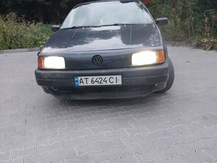 Зеленый Фольксваген Пассат, объемом двигателя 1.8 л и пробегом 346 тыс. км за 1500 $, фото 1 на Automoto.ua