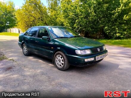 Фольксваген Пассат 1995 в Харькове на Automoto.ua Зеленый Фольксваген Пассат, объемом двигателя 2.8 л и пробегом 0 тыс. км за 1750 $, фото 1 на Automoto.ua