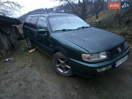 Зелений Фольксваген Пассат, об'ємом двигуна 1.8 л та пробігом 528 тис. км за 2200 $, фото 1 на Automoto.ua