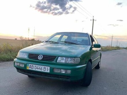 Фольксваген Пассат 1995 в Гайвороне на Automoto.ua Зеленый Фольксваген Пассат, объемом двигателя 1.8 л и пробегом 387 тыс. км за 2600 $, фото 1 на Automoto.ua