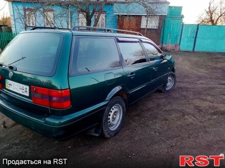 Фольксваген Пассат 1996 в Глухове на Automoto.ua Зеленый Фольксваген Пассат, объемом двигателя 2 л и пробегом 0 тыс. км за 2600 $, фото 1 на Automoto.ua