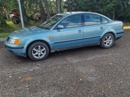 Зелений Фольксваген Пассат, об'ємом двигуна 0 л та пробігом 220 тис. км за 2100 $, фото 1 на Automoto.ua