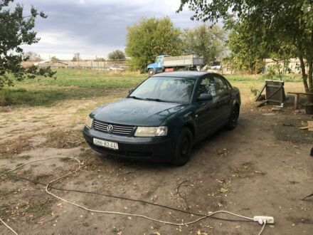 Фольксваген Пассат 1997 у Синельниковом на Automoto.ua Зелений Фольксваген Пассат, об'ємом двигуна 0 л та пробігом 290 тис. км за 1437 $, фото 1 на Automoto.ua