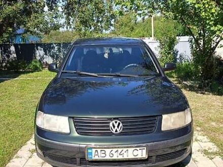 Фольксваген Пассат 1997 в Виннице на Automoto.ua Зеленый Фольксваген Пассат, объемом двигателя 1.8 л и пробегом 385 тыс. км за 4800 $, фото 1 на Automoto.ua