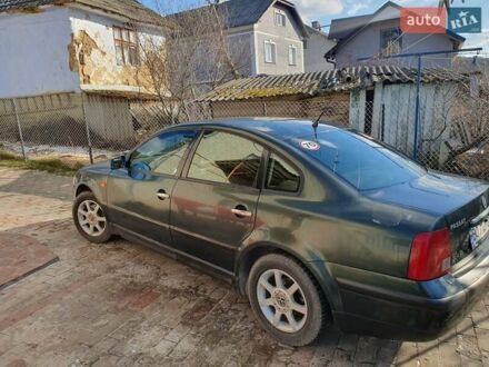 Фольксваген Пассат 1997 у Тернополі на Automoto.ua Зелений Фольксваген Пассат, об'ємом двигуна 1.8 л та пробігом 400 тис. км за 2900 $, фото 1 на Automoto.ua