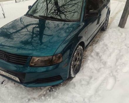 Зелений Фольксваген Пассат, об'ємом двигуна 1.8 л та пробігом 495 тис. км за 3600 $, фото 1 на Automoto.ua