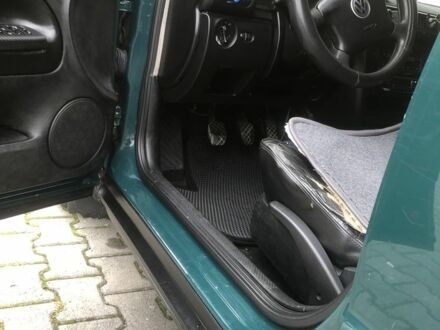 Зеленый Фольксваген Пассат, объемом двигателя 1.8 л и пробегом 364 тыс. км за 2361 $, фото 1 на Automoto.ua