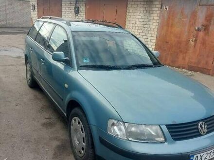 Фольксваген Пассат 1999 в Харькове на Automoto.ua Зеленый Фольксваген Пассат, объемом двигателя 1.8 л и пробегом 460 тыс. км за 3500 $, фото 1 на Automoto.ua
