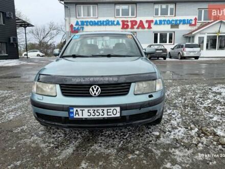 Фольксваген Пассат 1999 у Снятине на Automoto.ua Зелений Фольксваген Пассат, об'ємом двигуна 2.3 л та пробігом 300 тис. км за 3450 $, фото 1 на Automoto.ua