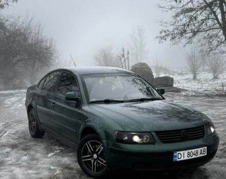 Зеленый Фольксваген Пассат, объемом двигателя 1.6 л и пробегом 230 тыс. км за 2999 $, фото 1 на Automoto.ua