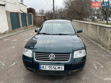 Зеленый Фольксваген Пассат, объемом двигателя 1.6 л и пробегом 235 тыс. км за 6500 $, фото 1 на Automoto.ua