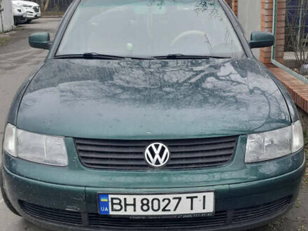 Зелений Фольксваген Пассат, об'ємом двигуна 2.77 л та пробігом 340 тис. км за 2500 $, фото 1 на Automoto.ua