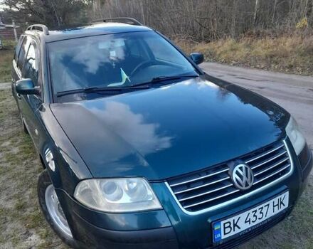 Зелений Фольксваген Пассат, об'ємом двигуна 1.9 л та пробігом 377 тис. км за 3615 $, фото 1 на Automoto.ua