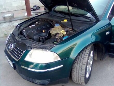 Зеленый Фольксваген Пассат, объемом двигателя 1.9 л и пробегом 291 тыс. км за 5900 $, фото 1 на Automoto.ua