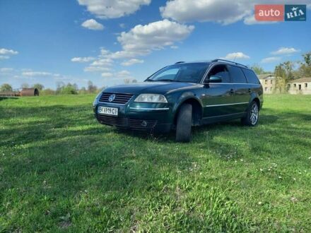 Фольксваген Пассат 2001 в Львове на Automoto.ua Зеленый Фольксваген Пассат, объемом двигателя 2.5 л и пробегом 425 тыс. км за 3500 $, фото 1 на Automoto.ua