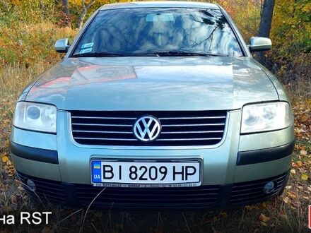 Фольксваген Пассат 2001 у Полтаві на Automoto.ua Зелений Фольксваген Пассат, об'ємом двигуна 2 л та пробігом 300 тис. км за 4800 $, фото 1 на Automoto.ua